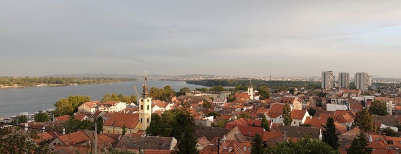 Viewing photos→2019→2019-10-03→106-107