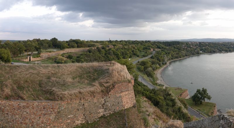 Viewing photos→2019→2019-10-06→33-34