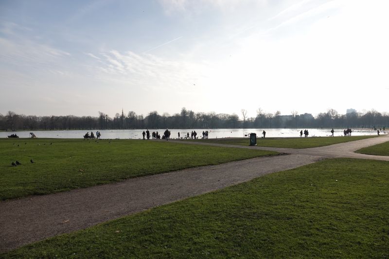 Viewing photos→2019→2019-12-22→096