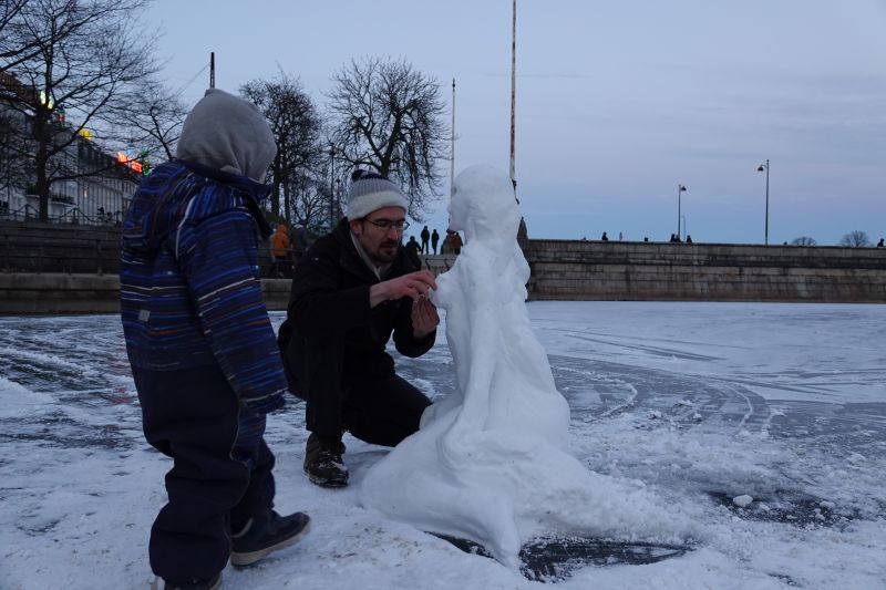 Viewing photos→2021→2021-02-04→03