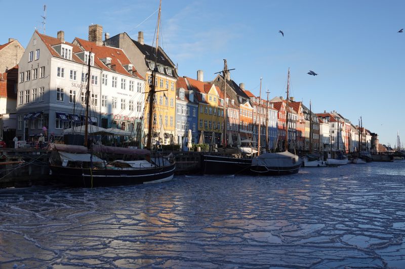 Viewing photos→2021→2021-02-04→05