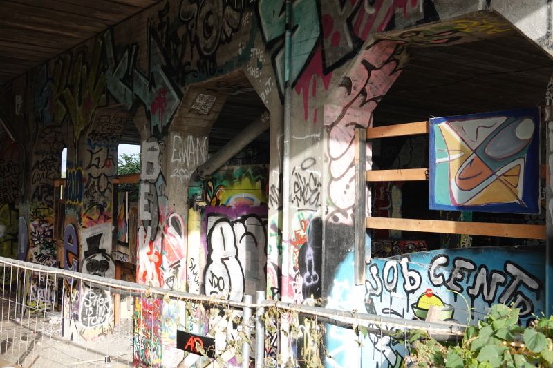 Viewing photos→2021→2021-09-05→14