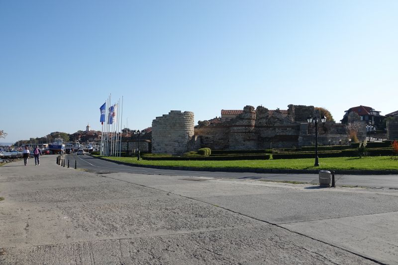 Viewing photos→2022→2022-10-28→18