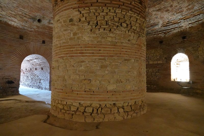 Viewing photos→2022→2022-10-28→21