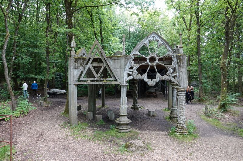 Viewing photos→2023→2023-08-06→08