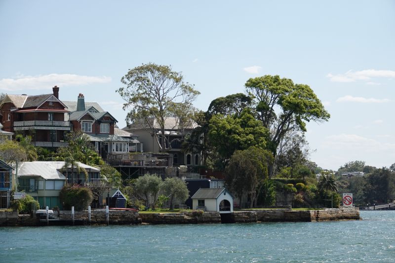 Viewing photos→2023→2023-10-01→19