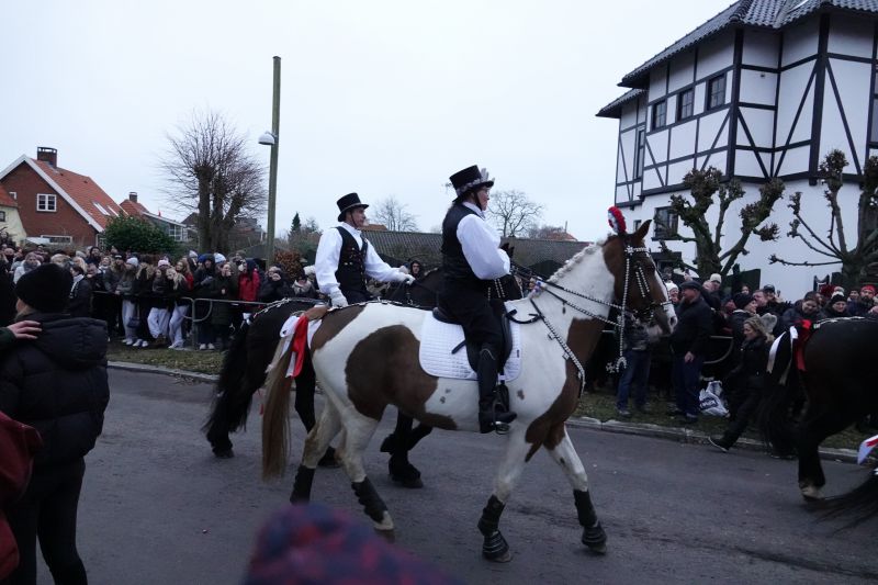 Viewing photos→2024→2024-02-11→32