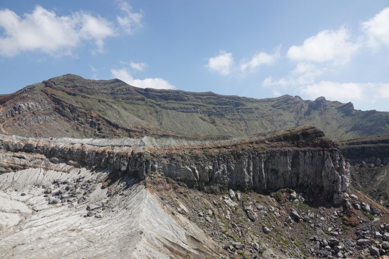 Viewing photos→2024→2024-09-09→14