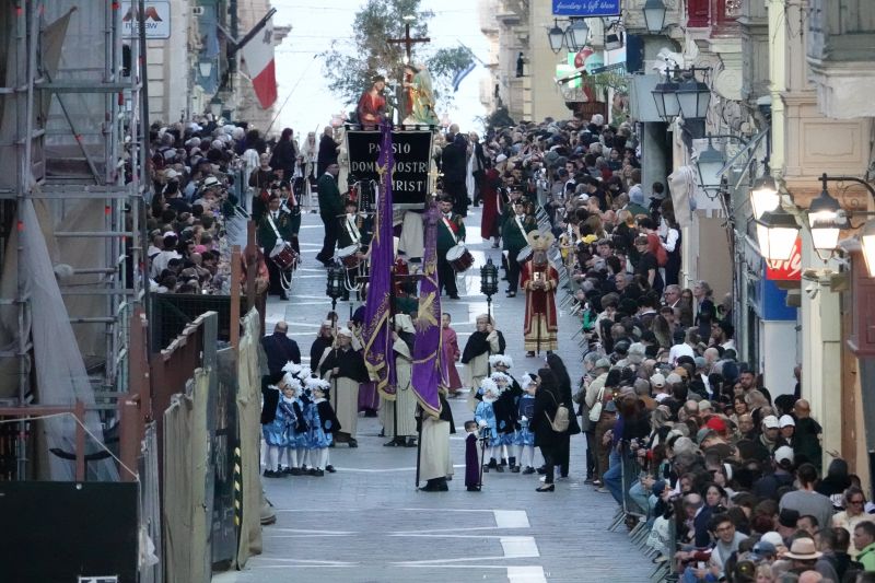 Viewing photos→2025→2025-04-18→025