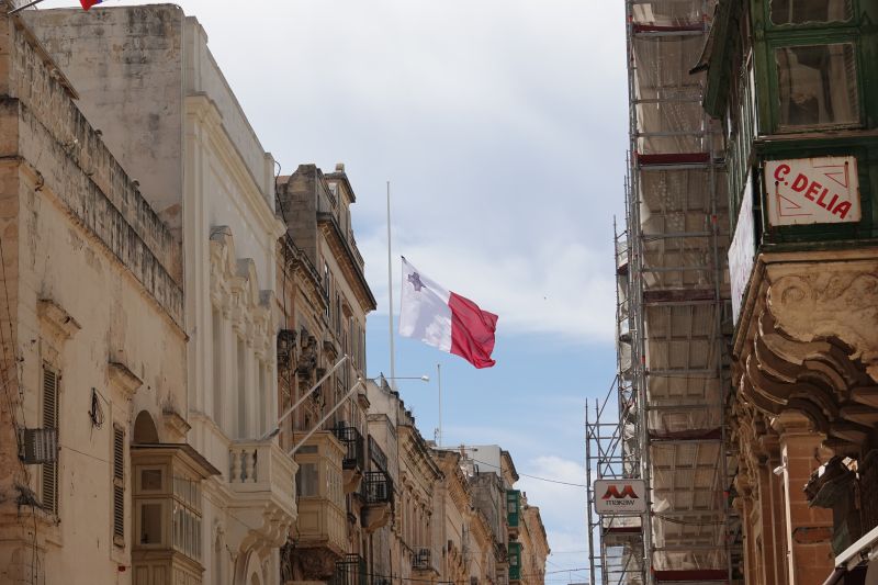 Viewing photos→2025→2025-04-18→072