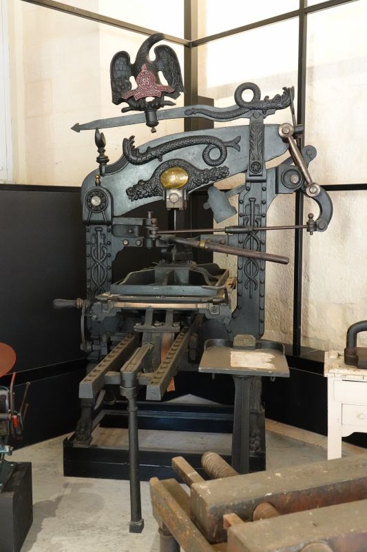 Viewing photos→2025→2025-04-18→076