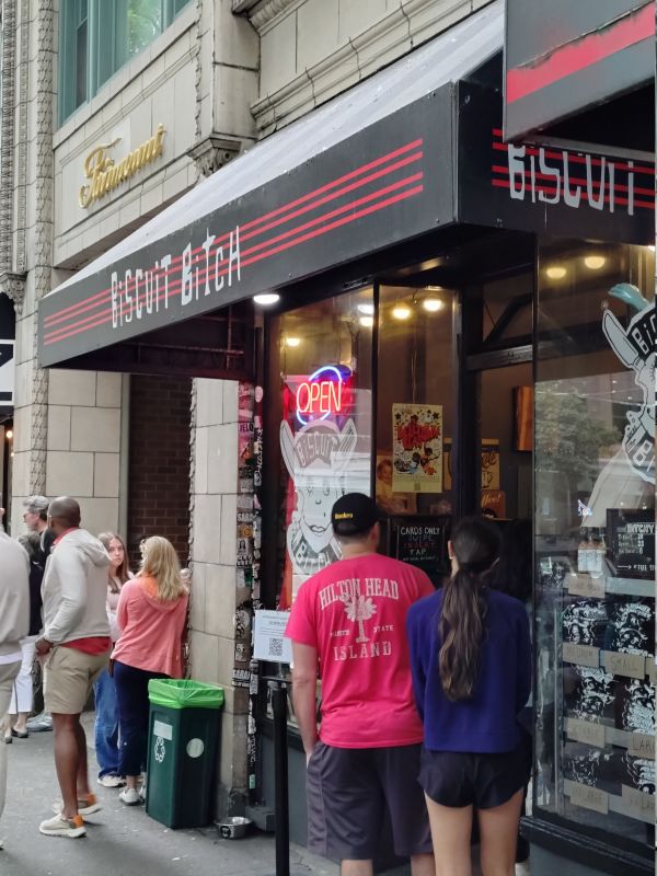 Viewing photos→2025→2025-08-04→25