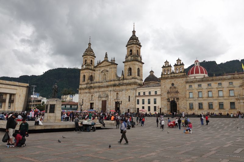 Viewing photos→2025→2025-10-14→17