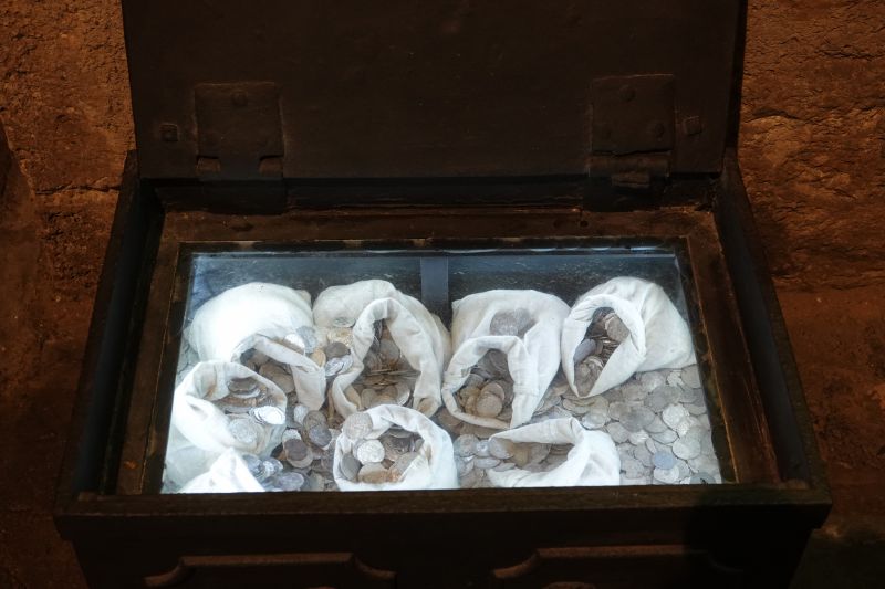 Viewing photos→2025→2025-10-25→038