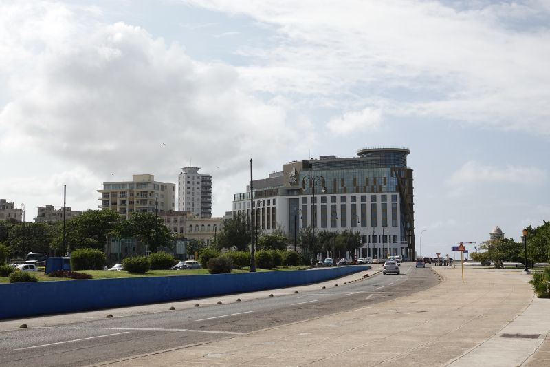 Viewing photos→2025→2025-10-25→061