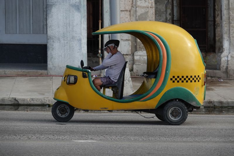 Viewing photos→2025→2025-10-25→071