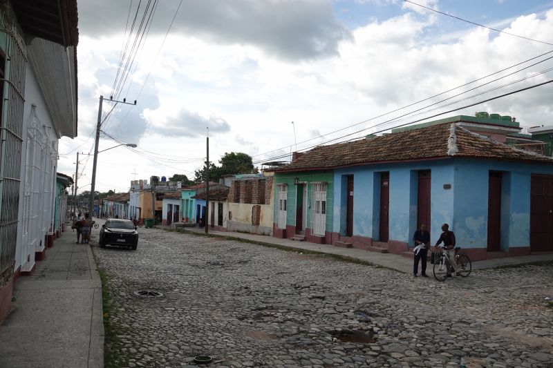 Viewing photos→2025→2025-10-27→046