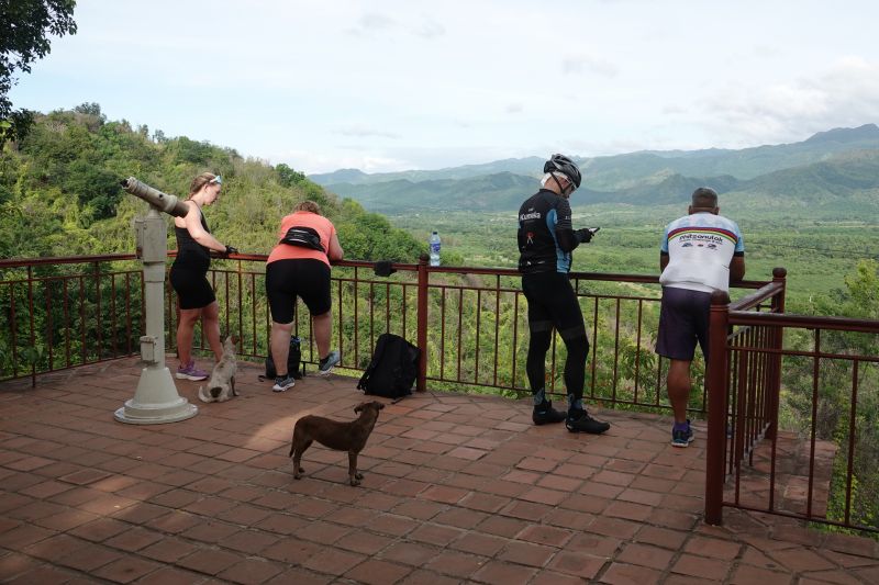 Viewing photos→2025→2025-10-27→073