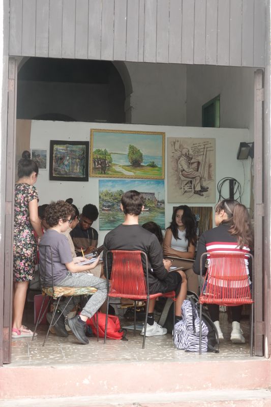 Viewing photos→2025→2025-10-27→153