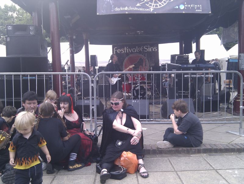 Viewing photos→Misc→2010→13