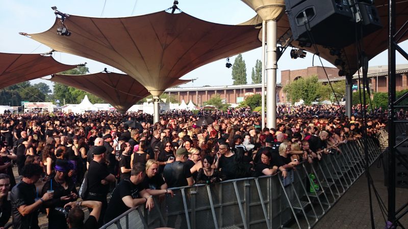 Viewing photos→Misc→2014→39