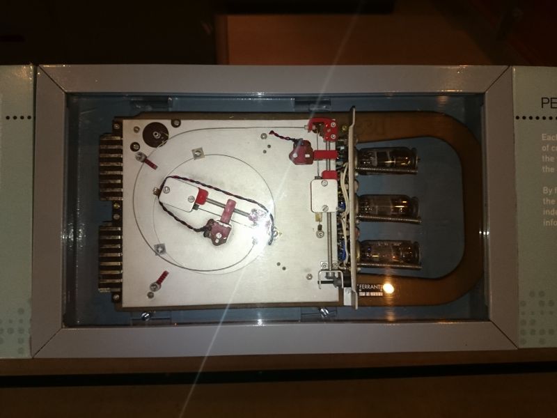 Viewing photos→Misc→2015→004