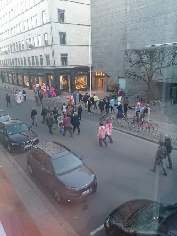 Viewing photos→Misc→2016→045