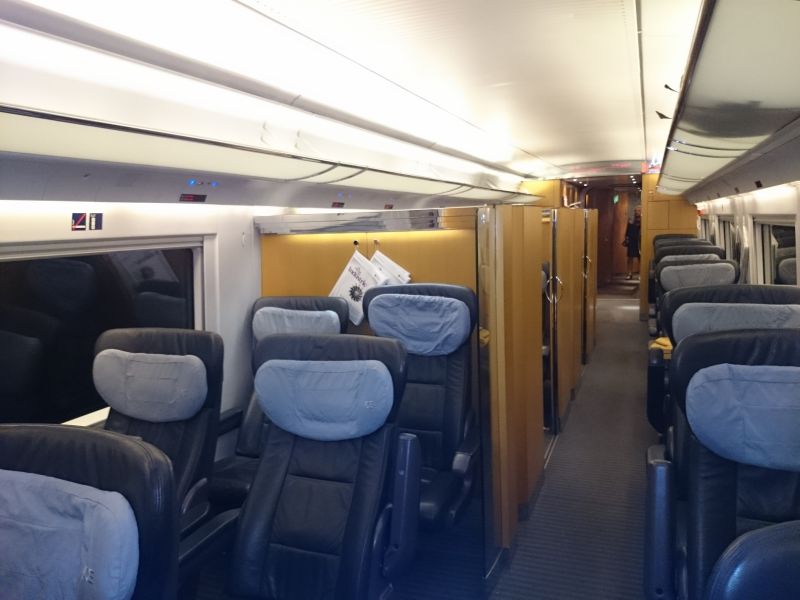 Viewing photos→Misc→2016→048