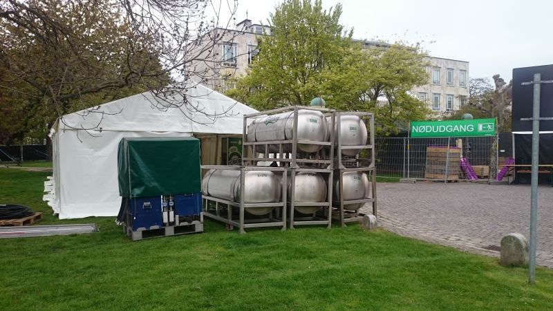 Viewing photos→Misc→2017→020