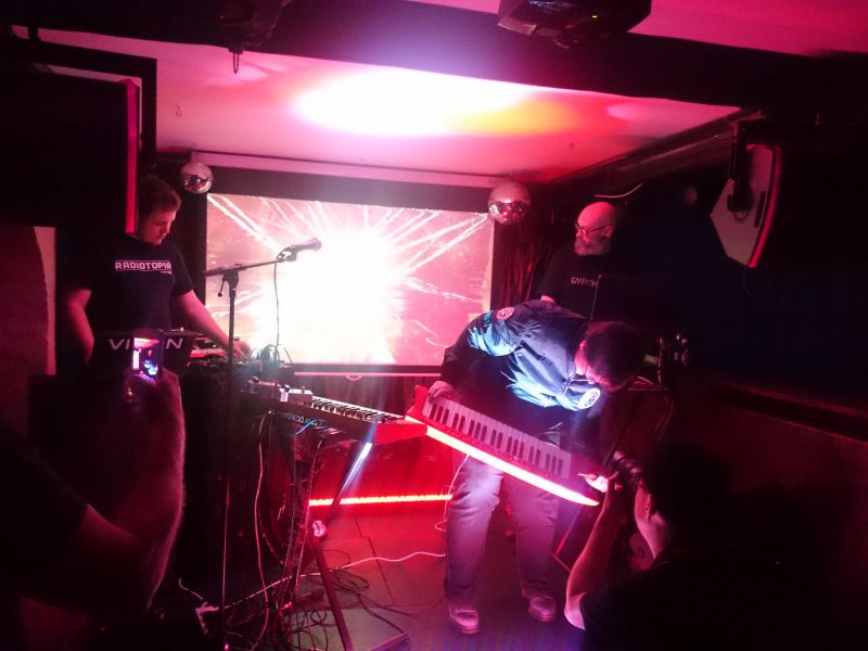 Viewing photos→Misc→2017→064