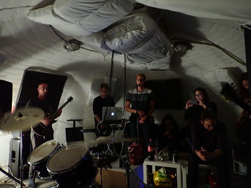 Viewing photos→Misc→2018→111