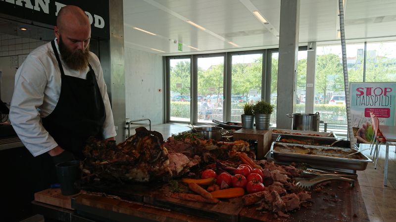 Viewing photos→Misc→2019→082